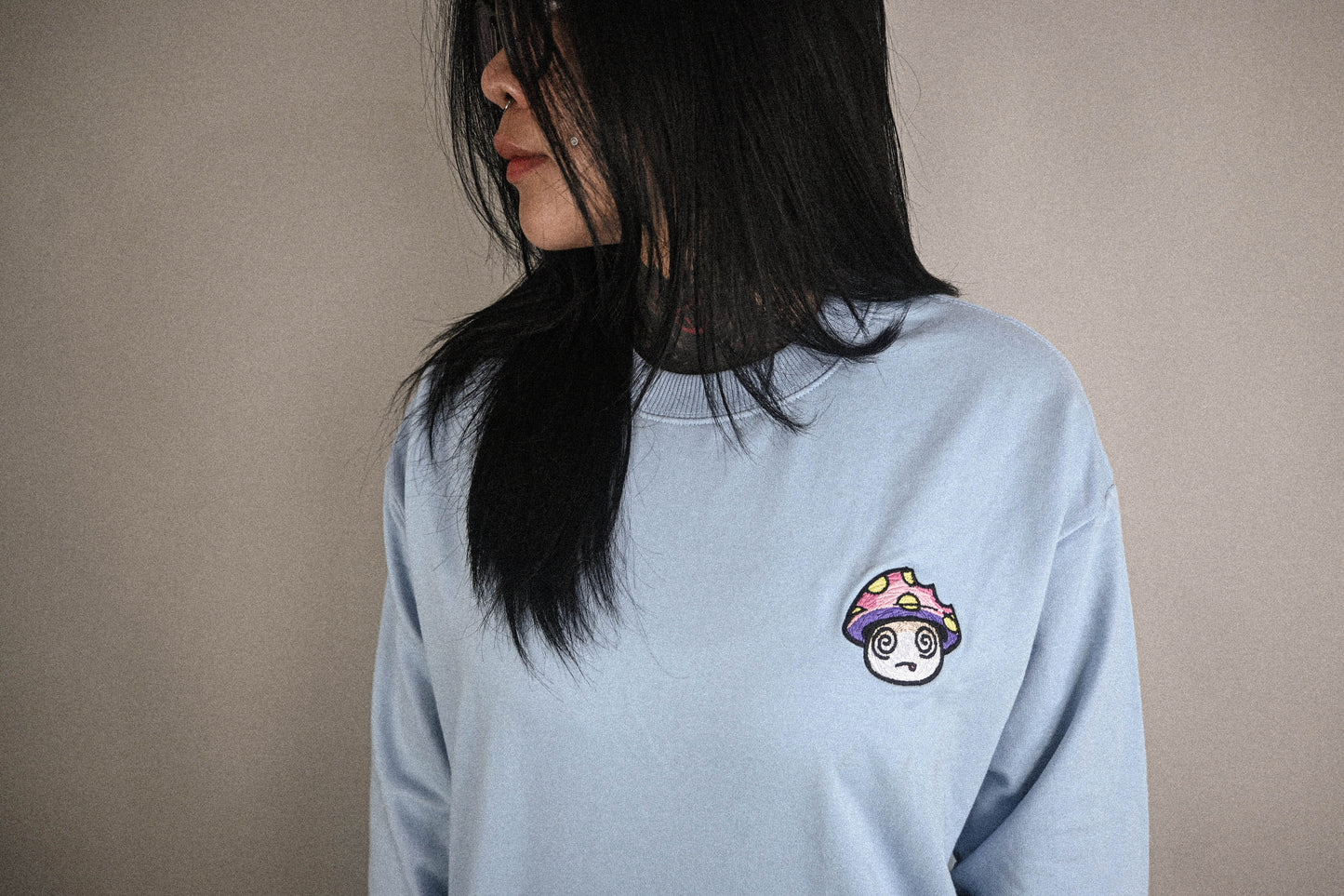 Shroomz Logo Warp embroid sweatshirts (BLUE)