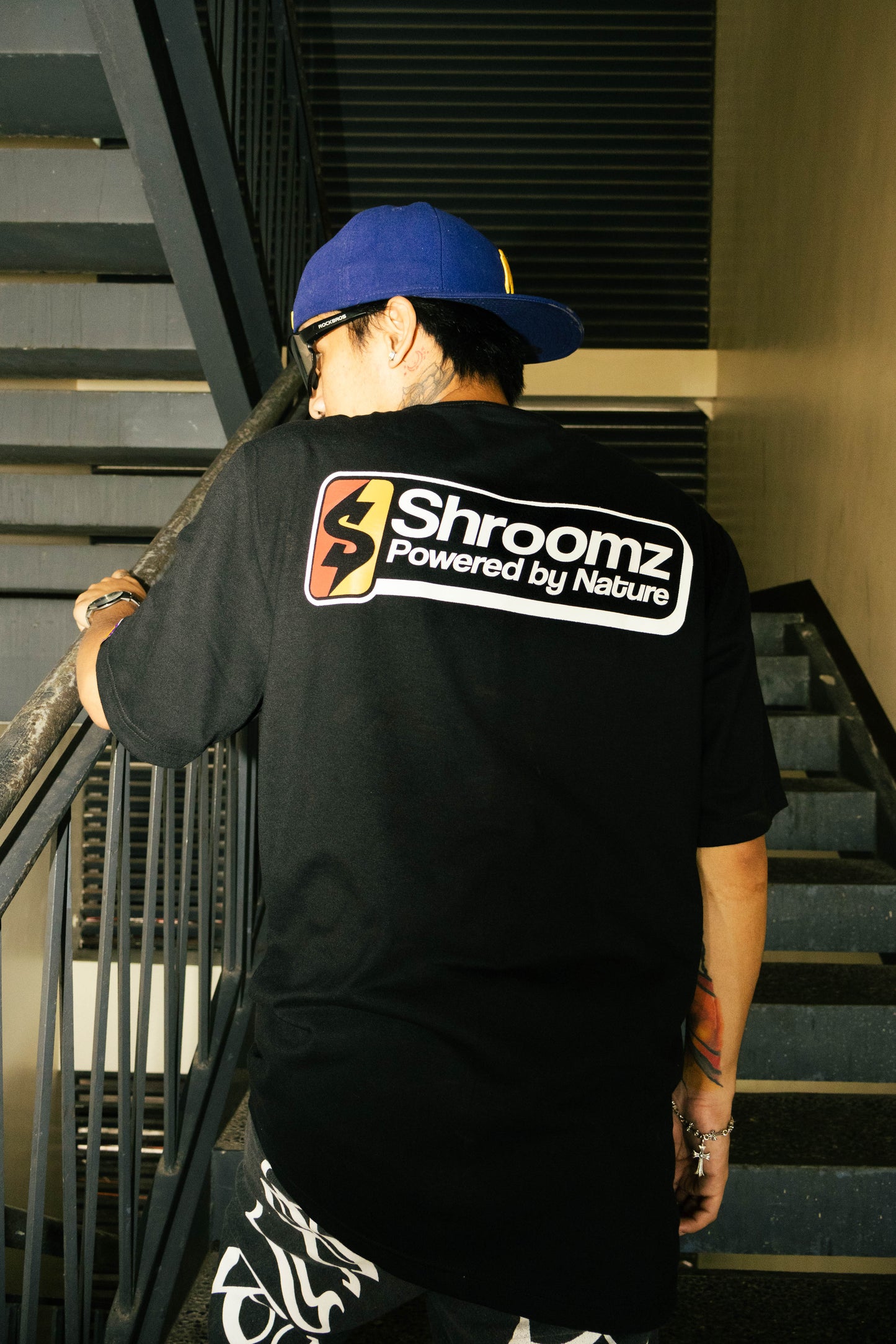 Shroomz Powered by Nature (BLACK)