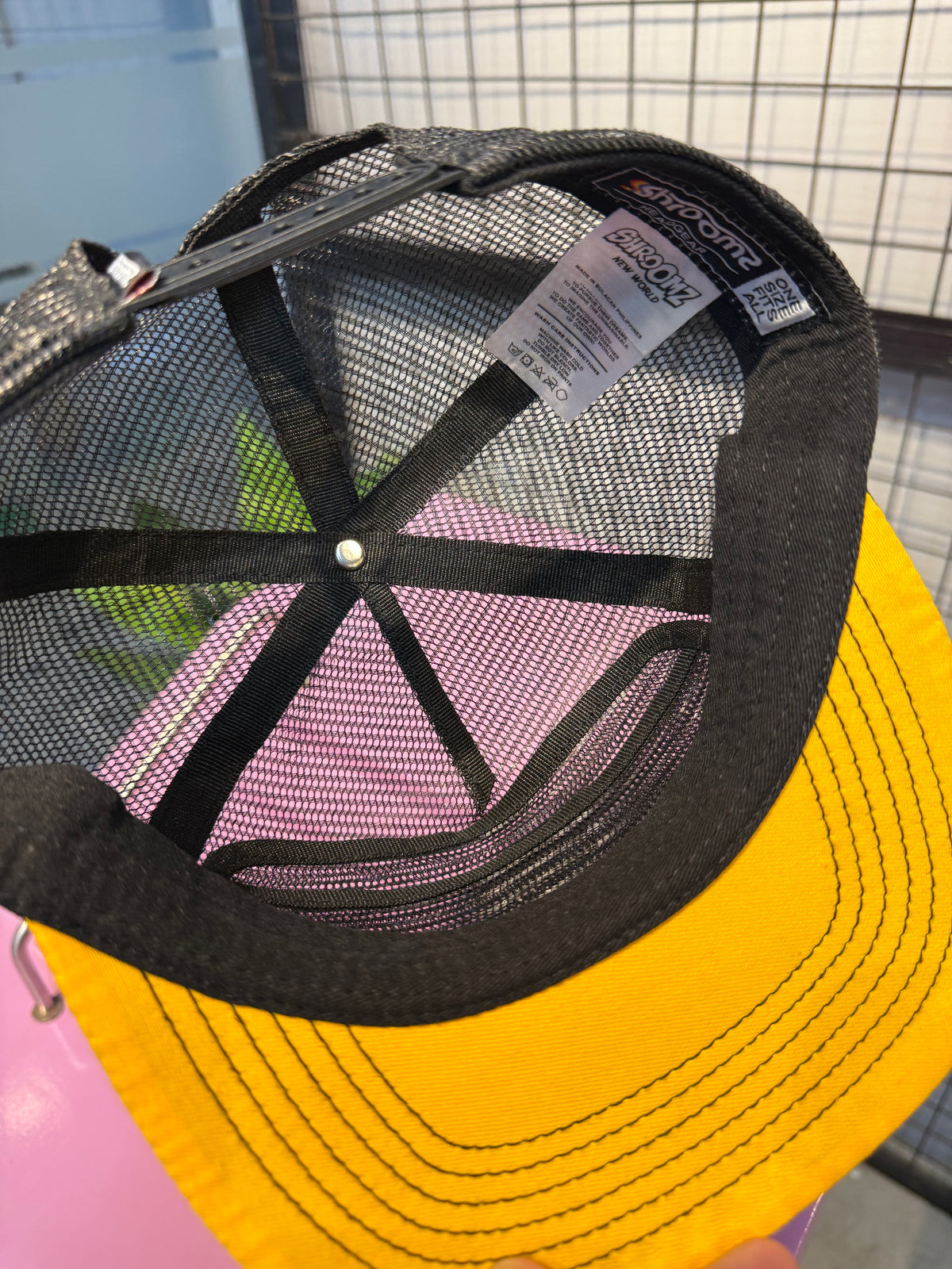 Shroomz Mesh Hat (MIDNIGHT)